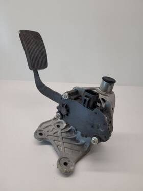 546.fd2506 Lincoln 2006 06 Mark Lt Power Brake And Gas Pedals