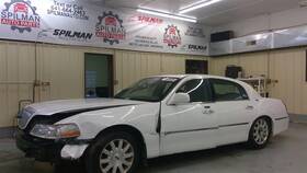 546.fd2u07 Lincoln Town Car 2007 Pedal Brake/clutch 1687108