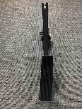 F1vc9a799aa Lincoln Town Car Accelerator Pedal Assembly 1997