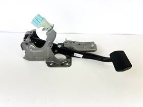 Nx6c-2d094 Lincoln 20-23 Corsair Floor Brake Stop Accelerator Pedal Oem