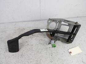 06700311040 Maserati 2014 - 2020 Ghibli M156 Brake Stop Pedal Oem