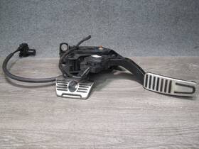 6700049780 Maserati 14-17 Ghibli M157 Gas Acceleration Pedal And Brake Pad Set Oem