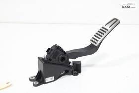 670034346 Maserati 2014-21 Ghibli M157 Gas Accelerator Throttle Pedal With Mount Oem