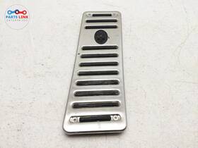 673000077 Maserati 2017-2020 Levante Dead Pedal Foot Rest Plate Trim Cover Ghibli M161 Oem
