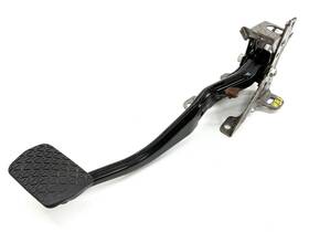 Kd31140729d3 Mazda 140729d3 2013 - 2016 Cx-5 Genuine Brake Foot Stop Pedal Assembly Oem