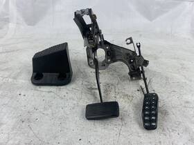 2575-d5 Mazda 1990-1997 Miata Mx5 Oem Automatic Gas Brake Dead Pedal Set Na 90-97