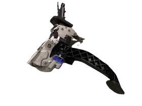 Da7h-41-300a Mazda 2016-23 Mx-5 Miata Clutch Pedal Manual Transmission Foot Brake Stop