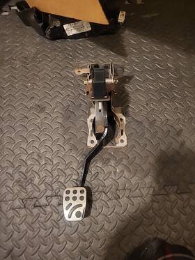 Gjgn5a Mazda 06-07 Mazdaspeed6 Brake Pedal Assembly Speed6 Turbo M/t Ms6 2006 2007 Z3