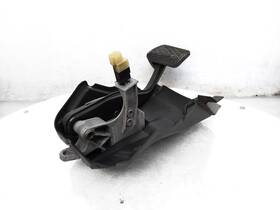 211-290-57-18 Mercedes-benz 2009 E320 Brake Pedal With Bracket Assembly