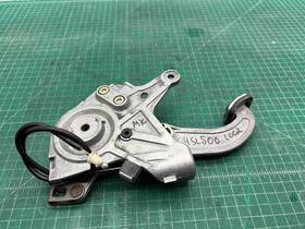 2304200684 Mercedes-benz 03-06 R230 Sl500 Sl55 Amg Emergency Parking Brake Paedal Oem