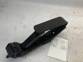 234.mb1g13 Mercedes-benz 07 08 09 10 11 12 13 14 Cl550 Gas Accelerator Pedal Oem B
