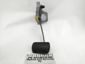 546.mb1c03 Mercedes-benz Clk430 A208 Convertible Brake Pedal Assembly Fits 1998-2003 98 99 00 01