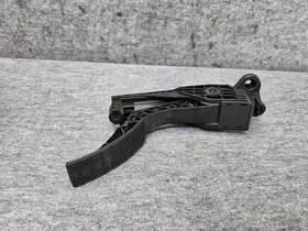 A1643000104 Mercedes-benz Accelerator Throttle Gas Pedal W164 X164 Ml350 Ml63 Gl350 Gl450 Oem