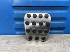 A1702900282 Mercedes-benz A1682900082 C117 Clutch Pedal Cover Cla220cdi 2017