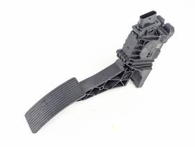 A1773001800 Mercedes-benz 21-24 Gla250 H247 Gas Pedal Accelerator Throttle Sensor Oem