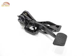 A1779050600 Mercedes-benz Eqb350 X243 Brake Stop Pedal With Bracket Oem 2022 - 2024