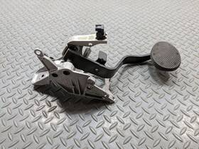 2121644 Mini 2008 - 2014 Cooper Oem Brake Pedal With Bracket Foot Stop Assembly