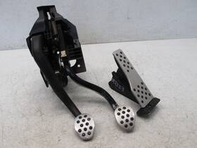 685462801 Mini 14-19 Cooper S F55 F56 F57 Manual Brake Clutch Pedal Mount Bracket Oem