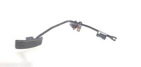 234.ms1201 Mitsubishi Accelerator Gas Throttle Pedal Oem 2001 Montero