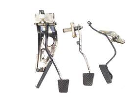 546.ms1x94 Mitsubishi 1991 1999 3000gt Oem Manual Pedals Set Up