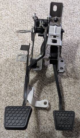 Md-402-2028 Modern Driveline 82-92 Camaro Clutch/brake Pedal Assembly