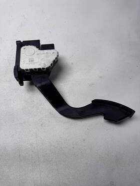 013694730800b Mopar Ram Promaster Citroen Relay 2.2 Diesel 2018- Gas/throttle Pedal