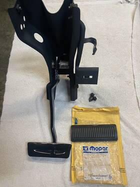 1-du-72 Mopar 1972-76 A-body 1972 Plymouth Duster Brake Pedal Assembly Free Ship