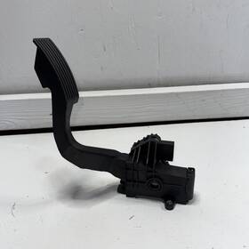 1369473080 Mopar 2014-2021 Ram Promaster 1500 2500 3500 Floor Accelerator Throttle Gas Pedal Oem