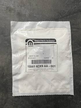1sw16dx9aa Mopar New Oem 2011-2017 Grand Cherokee Durango Screw Cover Right Side