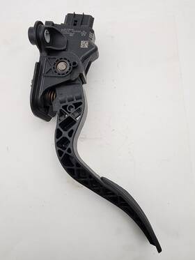 04891586ae Mopar 4891586ae Used Right Side Accelerator Pedal Oem