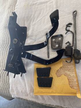 5-b-66 Mopar 1963-66 A-body 1966 Plymouth Barracuda Clutch Pedal Assembly Free Ship
