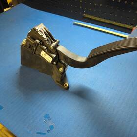 52109683ac Mopar Genuine Accelerator Pedal Dodge Jeep Chrysler New Oem