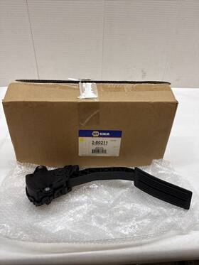 2-80211 Napa 727943761132 Accelerator Pedal Position Sensor