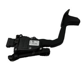 180021pa0a Nissan 2015 Nv1500 Gas Throttle Accelerator Pedal Oem 180021pa0a Nissan 2015 Nv1500 Gas Throttle Accelerator Pedal Oem