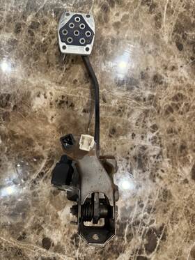 1800241p02 Nissan 1990-1996 300zx Z32 Brake Pedal Assembly With Switch Oem