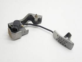 18002am81e Nissan 2003-2008 350z Z33 Gas Accelerator Pedal Assembly Oem