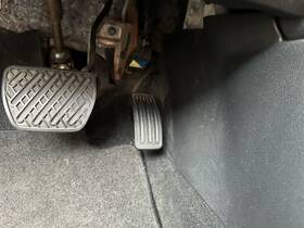 234.da1e12 Nissan Accelerator Fuel Gas Pedal With Sensor 2011 12 13 14 15 Rogue