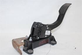 234.da1j18 Nissan Electronic Pedal Assembly 2018 Titan Xd 1356917
