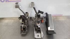 234.da1u13 Nissan 13 2013 370z Accelerator Pedal Set With Clutch Option