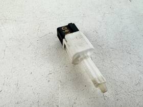 25320-ax11a Nissan 13-20 Pathfinder Brake Pedal Stop Light Controller Switch Sensor Lamp Oem
