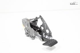 2y241-390 Nissan 2020-2022 Sentra Brake Stop Pedal With Support Mount Bracket And Pad Oem