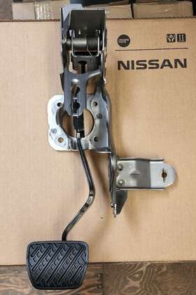 46501-3ta0b Nissan Maxima 16-23 Altima 13-18 Pedal Brake With Bracket Oem