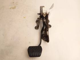 546.da1e14 Nissan Brake Pedal Fits Rogue 2014 Oem