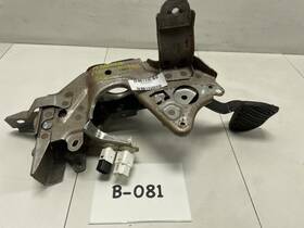 546.da1l17 Nissan 2017 Maxima Brake Pedal Oem