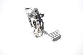 546.da1u10 Nissan 2009-2018 370z Roadster 3.7l Brake Pedal Assembly