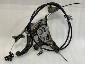 547.da1217 Nissan 2016 2017 2018 2019 2020 Pathfinder Parking Brake Pedal With Cable