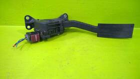 6pv933901-01 Nissan 05 06 07 08 09 10 11 12 13 14 15 Xterra Gas Accelerator Pedal Oem 2717-20