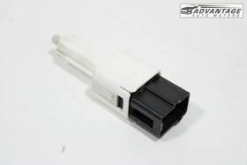 85cs23 Nissan 2020-2021 Versa Parking Pedal Stop Light Lamp Switch Sensor Oem