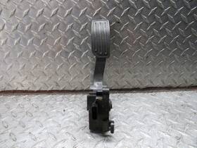 8614515b00688 Nissan 2015 Sentra Accelerator Gas Pedal