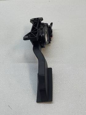 Oem46 Nissan 04 05 06 07 08 Maxima Gas Accelerator Pedal
